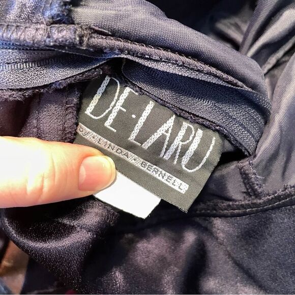 90s Vintage De Laru Linda Bernell Velvet Gown‎ Front Slit Bow Rhinestone 5/6 - Picture 13 of 16